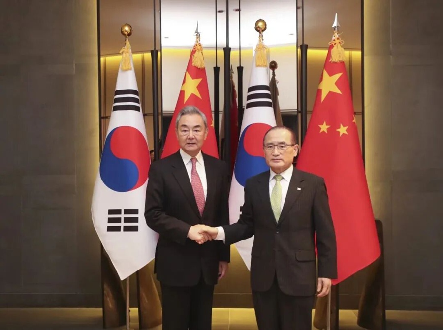 [사진 출처: 외교부 웹사이트]
