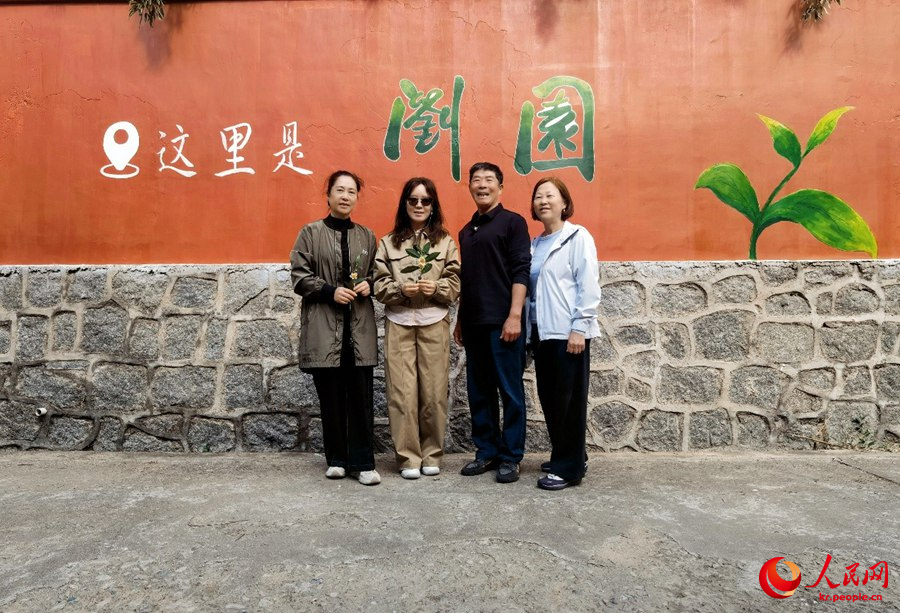 머우리윈 부부(오른쪽 첫째, 둘째)는 한국 차산업계와의 교류를 희망하고 있다.