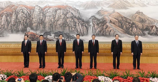 시진핑•리커창 등 중앙정치국 상무위원으로 선출