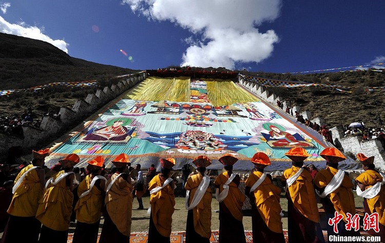 티베트 불교의식 거행…해외 신도들도 참석