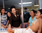 펑리위안 영부인, 멕시코 아동병원 방문