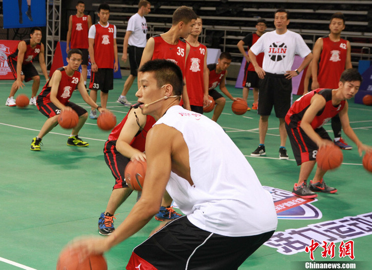 NBA 화예 농구스타 제레미 린, 베이징서 훈련캠프 열어