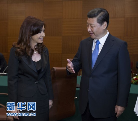 9월 5일, 시진핑 국가주석은 상트페테르부르크에서 크리스티나 아르헨티나 대통령과 회동했다. 신화사（新華社）황징원(黃敬文) 촬영기자
