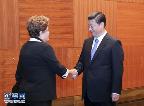 9월 5일, 시진핑 국가주석은 상트페테르부르크에서 지우마 호세프 브라질 대통령과 회동했다.신화사（新華社） 딩린（丁林） 촬영기자