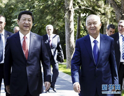 　　시진핑,우즈베키스탄 대통령과 회담