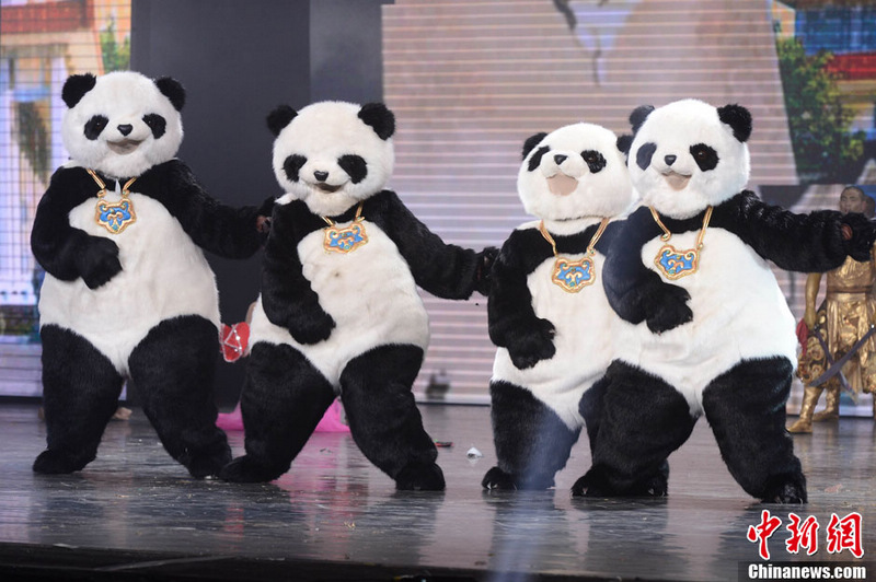 풍속극 ‘PANDA!’ 베이징서 첫 공연, 쿵푸판다 요소 가미 (2)
