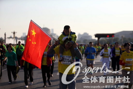 베이징 마라톤서 에티오피아 선수 기록 갱신, 中여자선수 22연승 (3)
