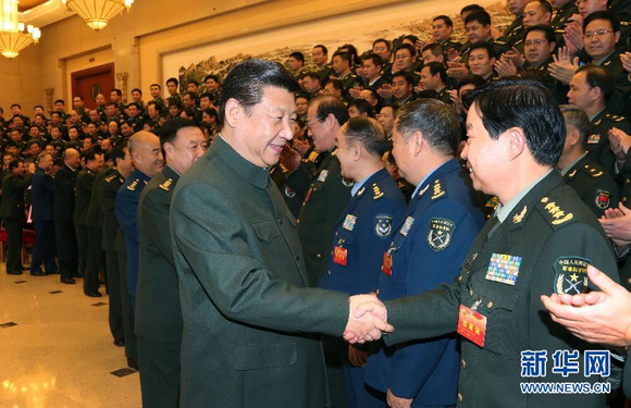 시진핑“中군대,전투력 바탕으로 당과 함께 걸어가야”