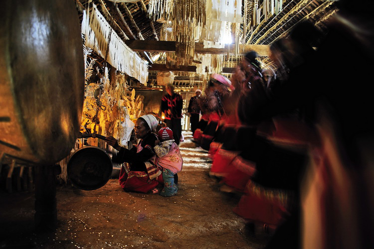 푸얼, 민족문화의 박물관이자 전통 풍속의 장 (12)