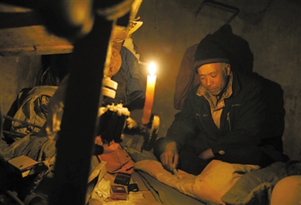 베이징 하수구 지하에 사람이 산다…생활모습 취재 (2)