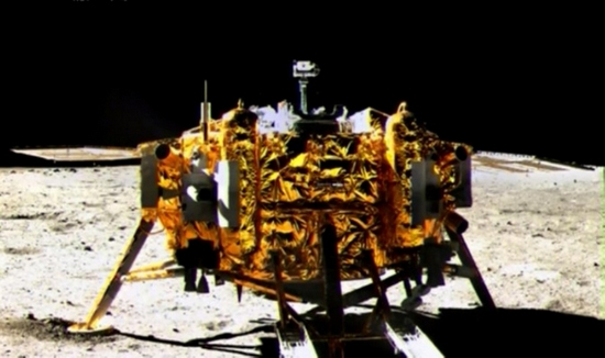 창어3호 달 착륙에 성공…中 최초의 달 등정 (2)