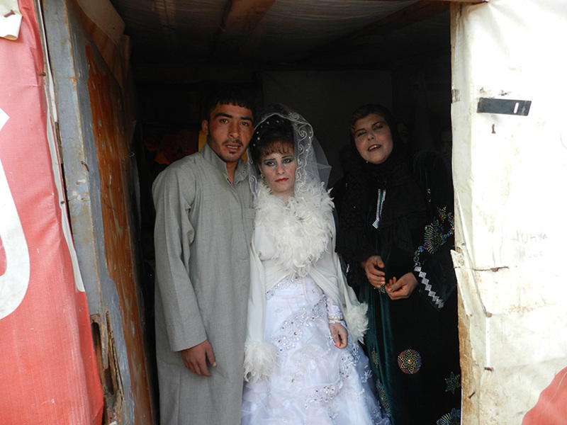 시리아 난민의 가슴 아픈 결혼식 사연