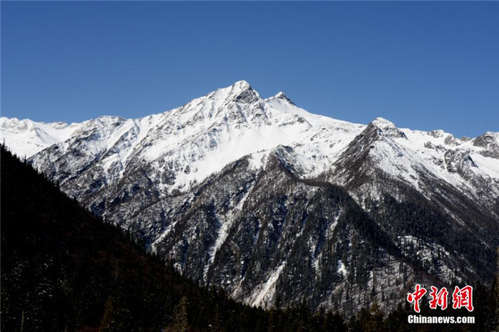‘도시와 가장 가까운 빙산’ 쓰촨 다구(達古)빙산 탐방 (4)