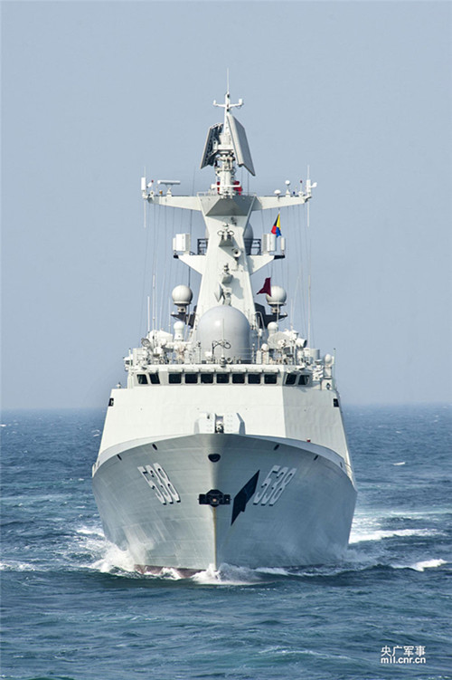 북해함대 호위함 2척, 해상 실탄훈련 실시 (3)