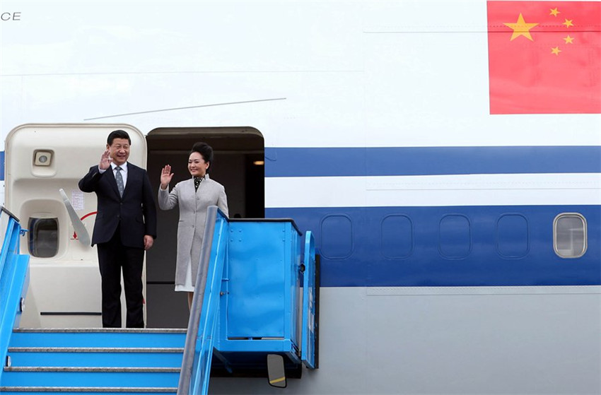 시진핑 주석, 암스테르담 도착…국빈방문 일정 시작 (4)