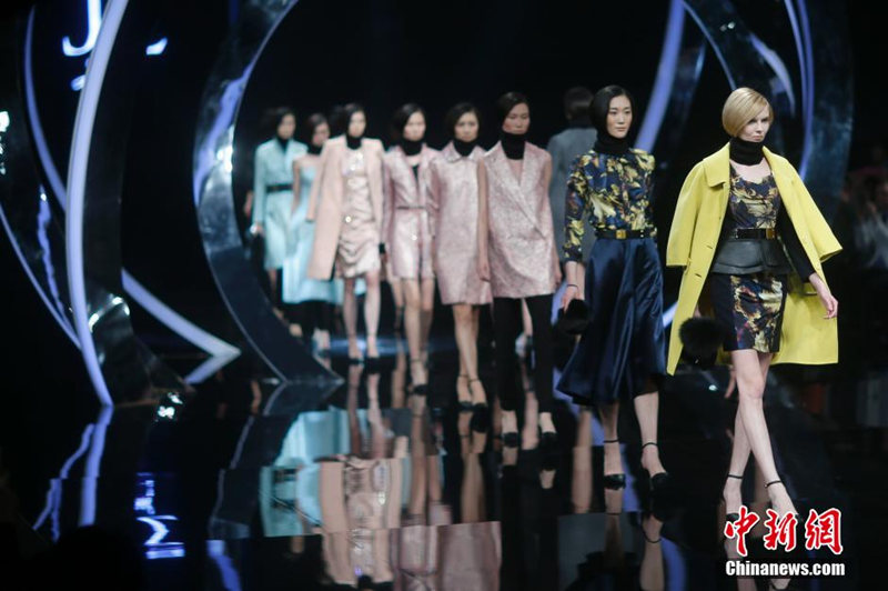 중국 국제 패션위크 특집-초봄의 패션 대결