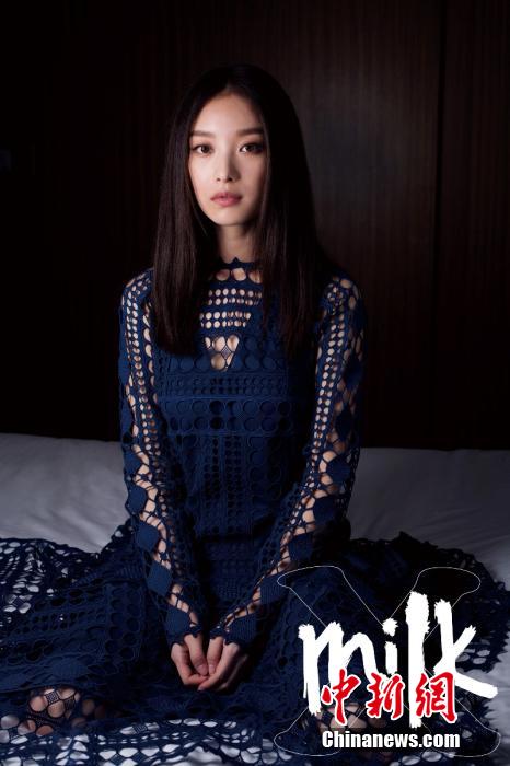 니니 홍콩 패션잡지서 파격 화보, 섹시한 완벽 몸매 (5)