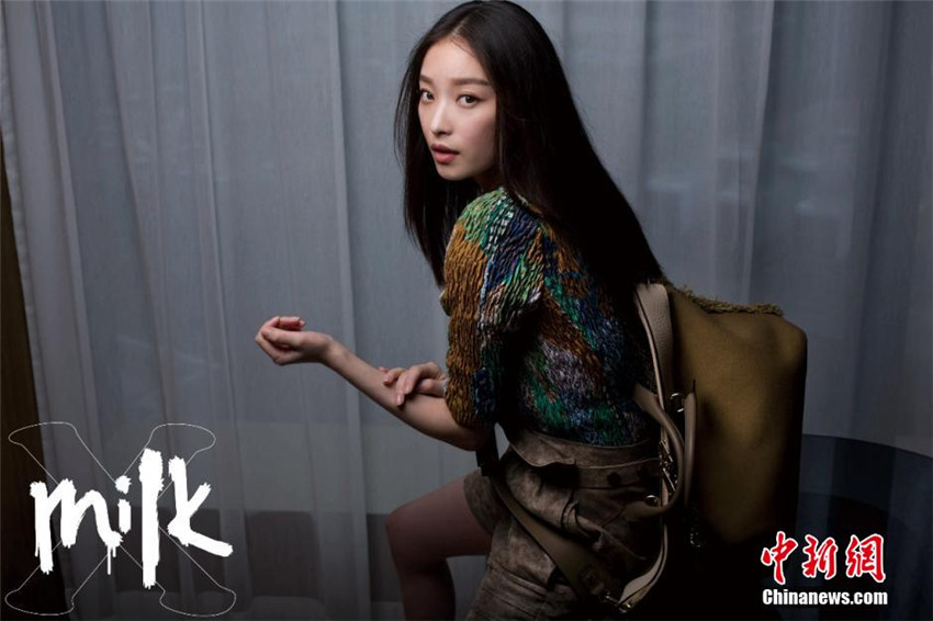 니니 홍콩 패션잡지서 파격 화보, 섹시한 완벽 몸매 (7)