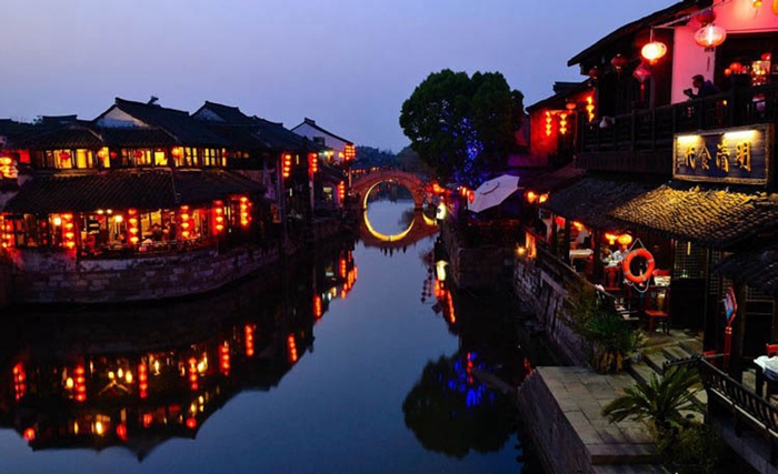 중국 장난 시탕(西塘)의 야경…아름다운 색깔에 취하다