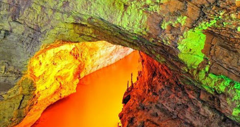 장자제(張家界) 관광의 하이라이트 : 동굴