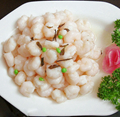 항저우 특색음식항저우의 먹거리는 저장(江浙) 요리에 속하며, 식재료가 신선하고 맛이 담백하다.