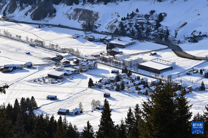 18일 스위스 다보스에서 촬영한 겨울 다보스 마을 전경