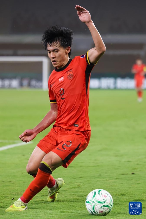 중국팀 선수가 경기 중인 모습 [1월 24일 촬영/사진 출처: 신화사]
