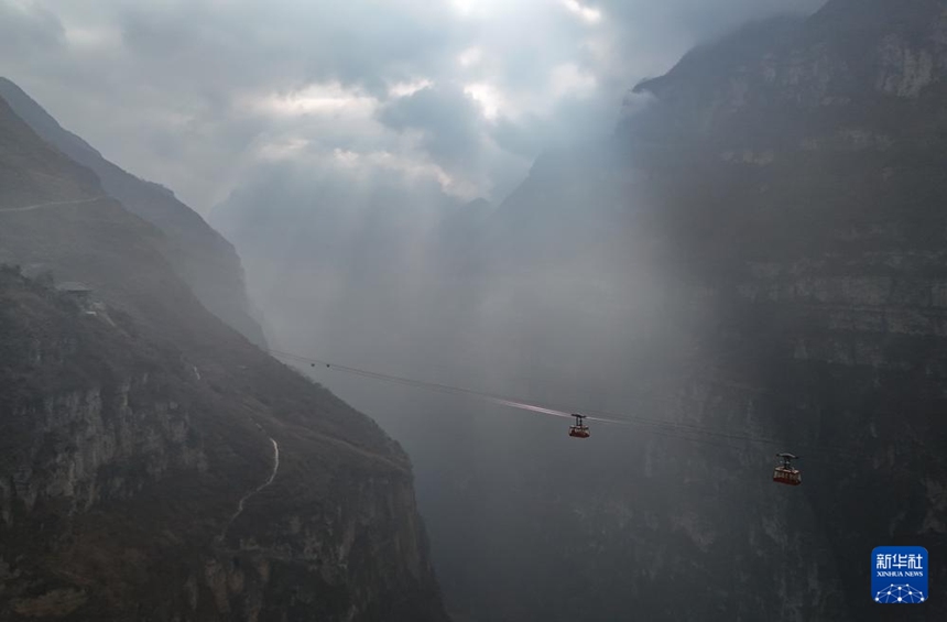 다두강 대협곡 구루촌 케이블카 [1월 29일 드론 촬영/사진 출처: 신화사]